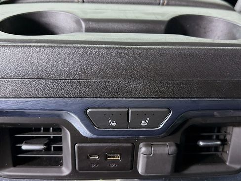 Used 2023 GMC Sierra 2500 AT4 w/ AT4 Premium Plus Package image 30