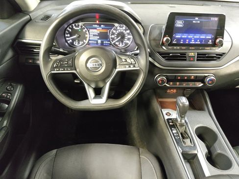 Used 2019 Nissan Altima 2.5 S FWD image 22
