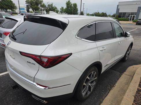 Used 2023 Acura MDX SH-AWD w/ Technology Package image 4
