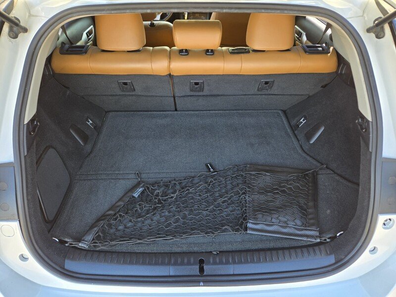 Used 2013 Lexus CT 200h w/ Premium Pkg w/Navigation FWD image 14
