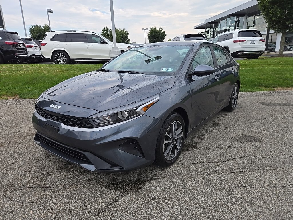 Used 2023 Kia Forte LXS FWD image 9