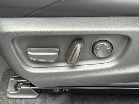 New 2026 Toyota C-HR AWD/4WD image 22