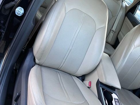 Used 2019 Hyundai Sonata Limited w/ Ultimate Package 04 FWD image 19