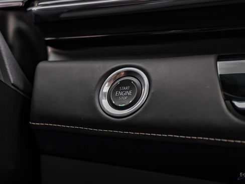 Used 2024 Cadillac Escalade ESV V AWD/4WD image 78