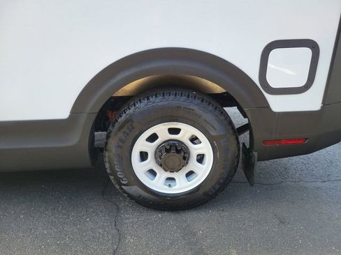 New 2025 Chevrolet Brightdrop 400 w/ Battery Pack, Max Range image 21