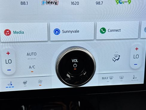 New 2025 Ford Mustang Mach-E Premium image 19