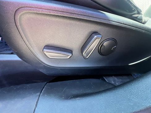 Used 2024 Ford Escape ST-Line AWD/4WD image 27