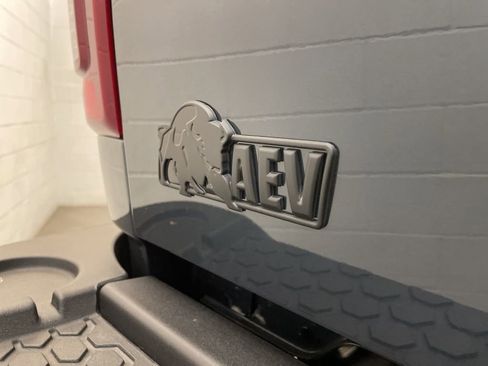 New 2026 RAM 2500 Limited AWD/4WD image 9