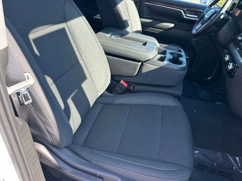 Used 2023 GMC Sierra 1500 Elevation image 12