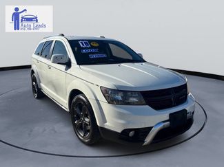 Used 2019 Dodge Journey Crossroad video 2