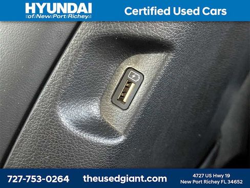 Used 2022 Hyundai Palisade Calligraphy image 20