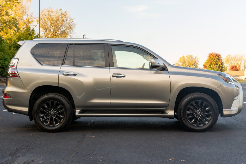 Used 2023 Lexus GX 460 Premium AWD/4WD image 14