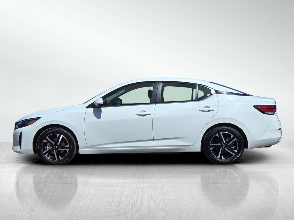 Used 2025 Nissan Sentra SV FWD image 8