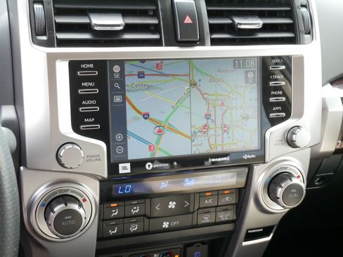 Used 2021 Toyota 4Runner Limited AWD/4WD image 22