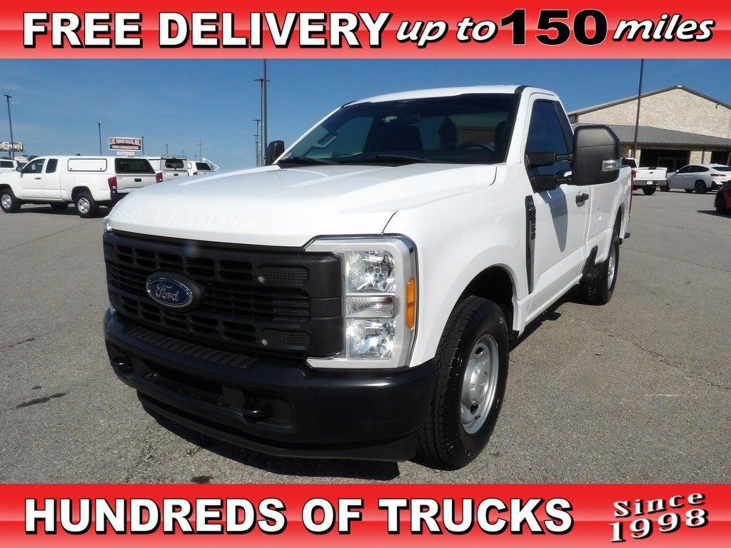 Used 2023 Ford F250 XL RWD image 1