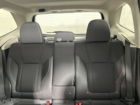 Used 2023 Subaru Forester Premium image 24