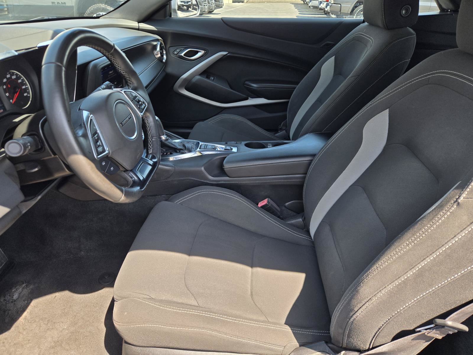 Used 2020 Chevrolet Camaro LT RWD image 20