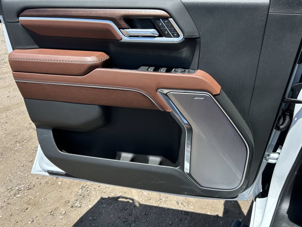 New 2026 GMC Sierra 3500 Denali Ultimate AWD/4WD image 23