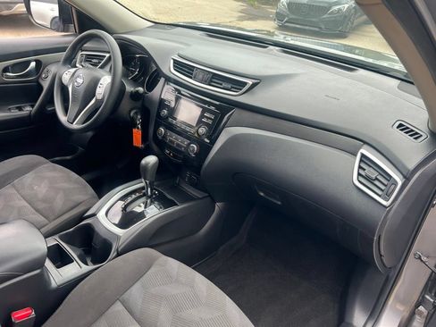 Used 2016 Nissan Rogue S FWD image 20