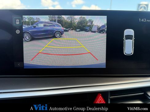 Used 2025 Kia Sorento S FWD image 32
