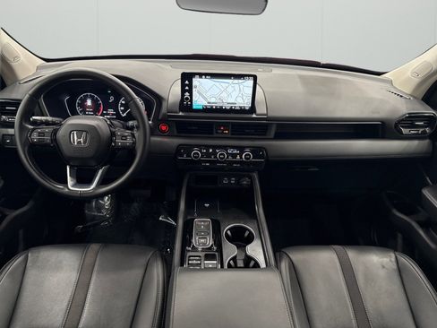 Used 2023 Honda Pilot Touring image 38