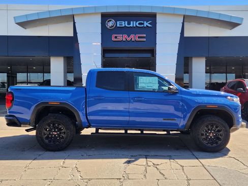 New 2026 GMC Canyon Elevation w/ Convenience Package image 3