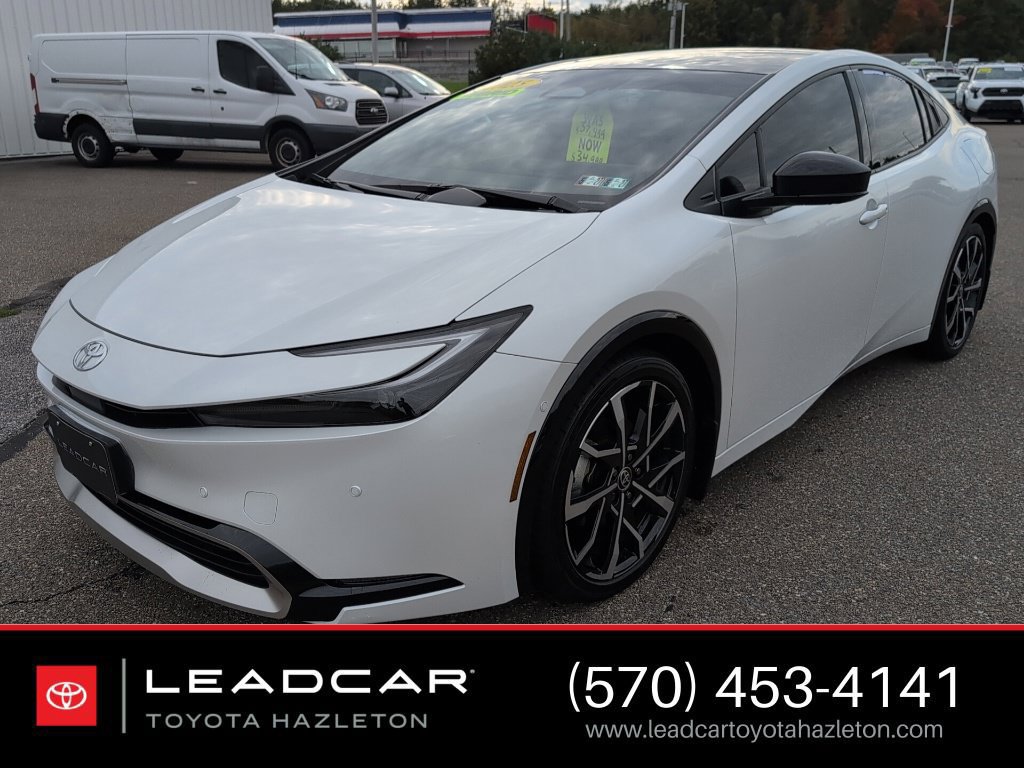 Used 2025 Toyota Prius Plug-In Hybrid w/ Limited Premium Package FWD image 1