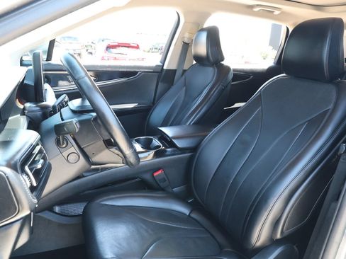 Used 2021 Lincoln Nautilus Reserve FWD image 28