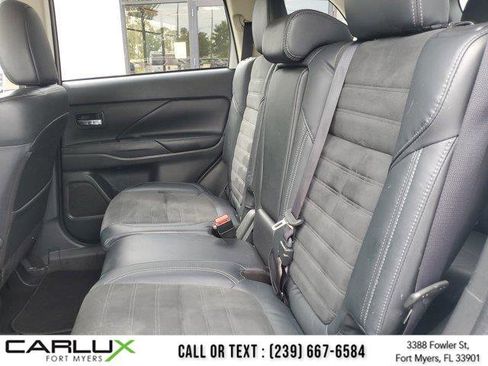 Used 2020 Mitsubishi Outlander SE image 15