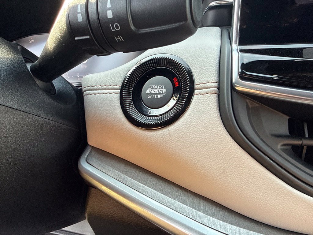 New 2026 Jeep Compass Limited AWD/4WD image 15