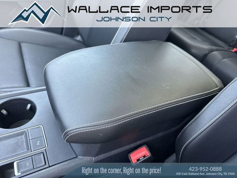 Used 2021 Volkswagen Atlas SE w/ Panoramic Sunroof Package FWD image 19