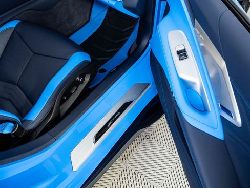 Used 2025 Chevrolet Corvette Z06 RWD image 19