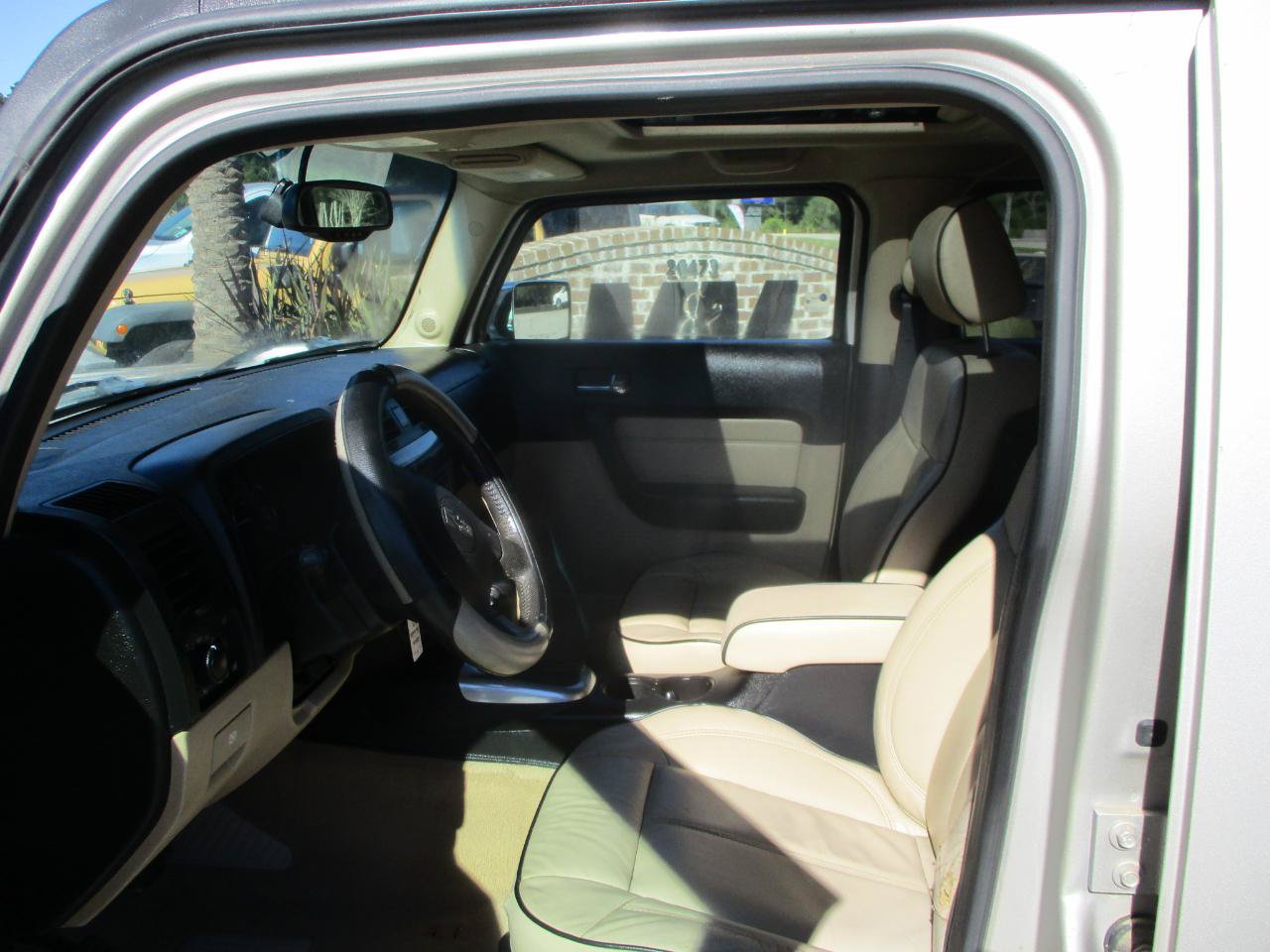 Used 2006 HUMMER H3 AWD/4WD image 14