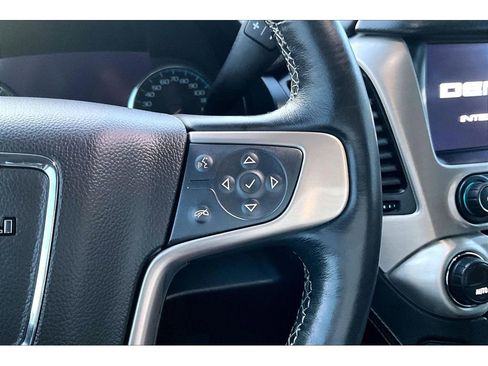 Used 2017 GMC Yukon Denali w/ Open Road Package image 11
