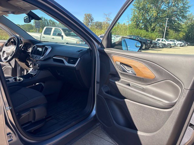 Used 2018 GMC Terrain SLE w/ Driver Convenience Package AWD/4WD image 23