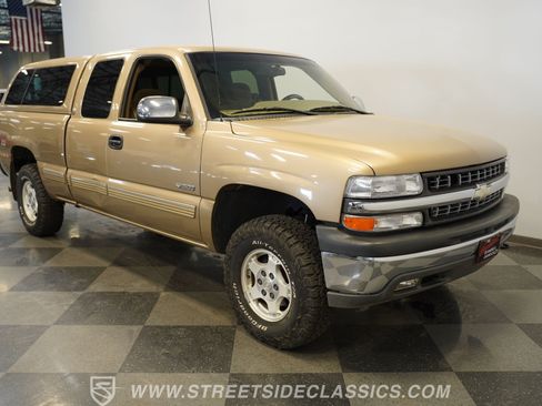 Used 2000 Chevrolet Silverado 1500 LS w/ Off-Road Chassis Pkg AWD/4WD image 17