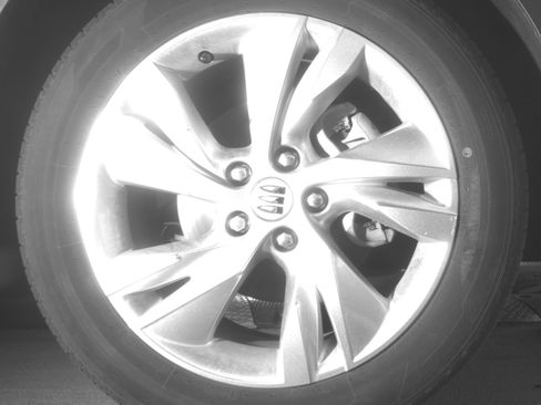 Used 2025 Buick Encore GX Preferred AWD/4WD image 13