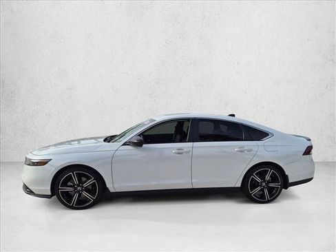 Used 2024 Honda Accord Sport image 8