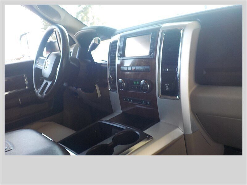 Used 2011 RAM 3500 Laramie w/ Cold Weather Group AWD/4WD image 16