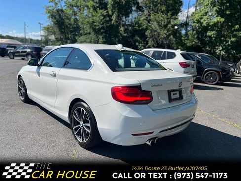 Used 2019 BMW 230i Coupe w/ Premium Package image 11