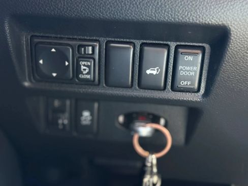 Used 2012 INFINITI FX35 2WD w/ Premium Pkg image 23