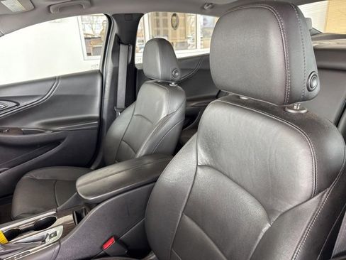 Used 2020 Chevrolet Malibu Premier image 20