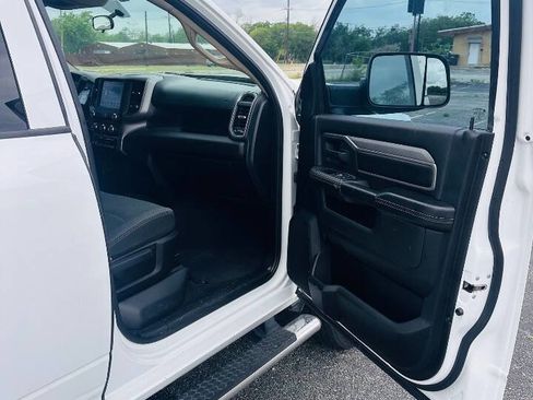 Used 2020 RAM 3500 Tradesman w/ Towing Technology Group image 18