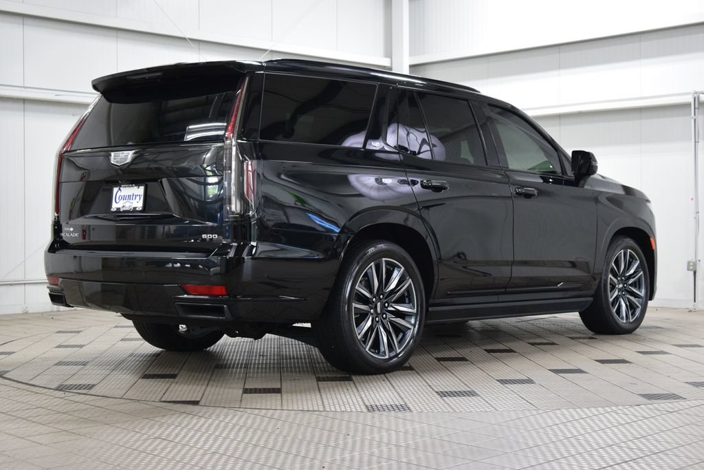Used 2024 Cadillac Escalade Sport Platinum w/ Heavy-Duty Trailer Package AWD/4WD image 8