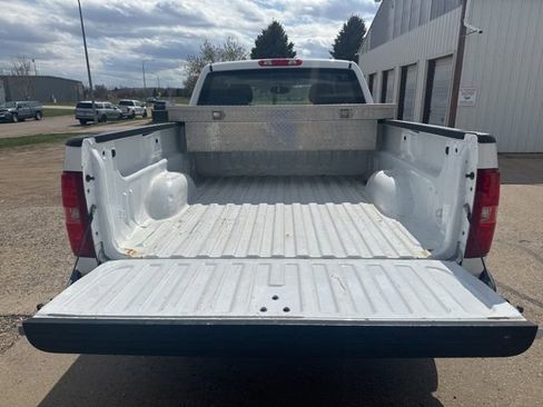 Used 2008 Chevrolet Silverado 1500 W/T AWD/4WD image 10