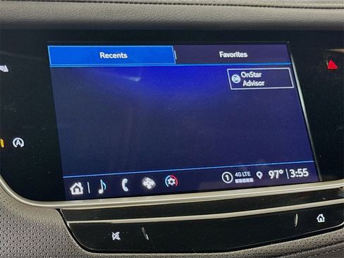 New 2025 Cadillac XT5 Luxury image 8