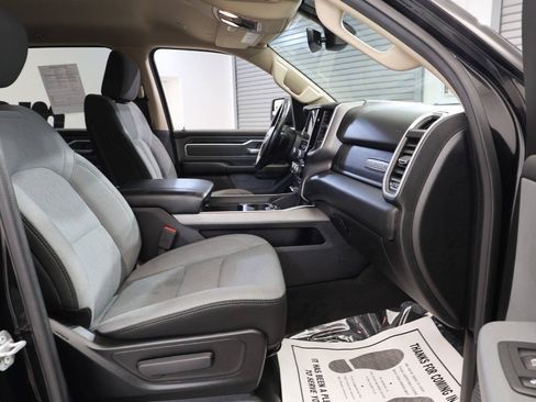 Used 2020 RAM 1500 Big Horn AWD/4WD image 19