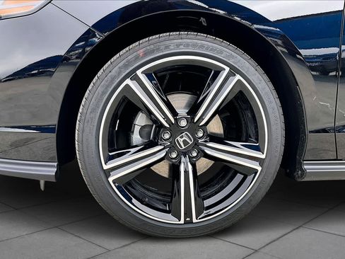 New 2026 Honda Accord SE image 12