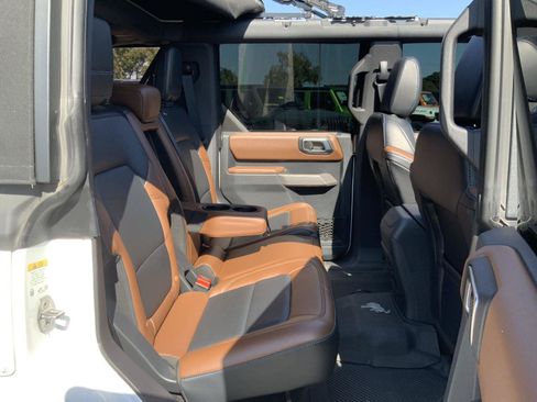 Used 2023 Ford Bronco Outer Banks AWD/4WD image 53