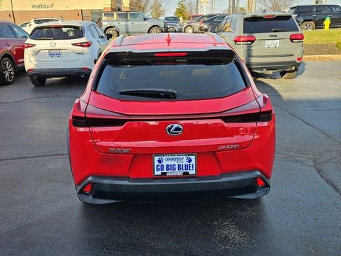 Used 2019 Lexus UX 250h w/ Premium Package image 7